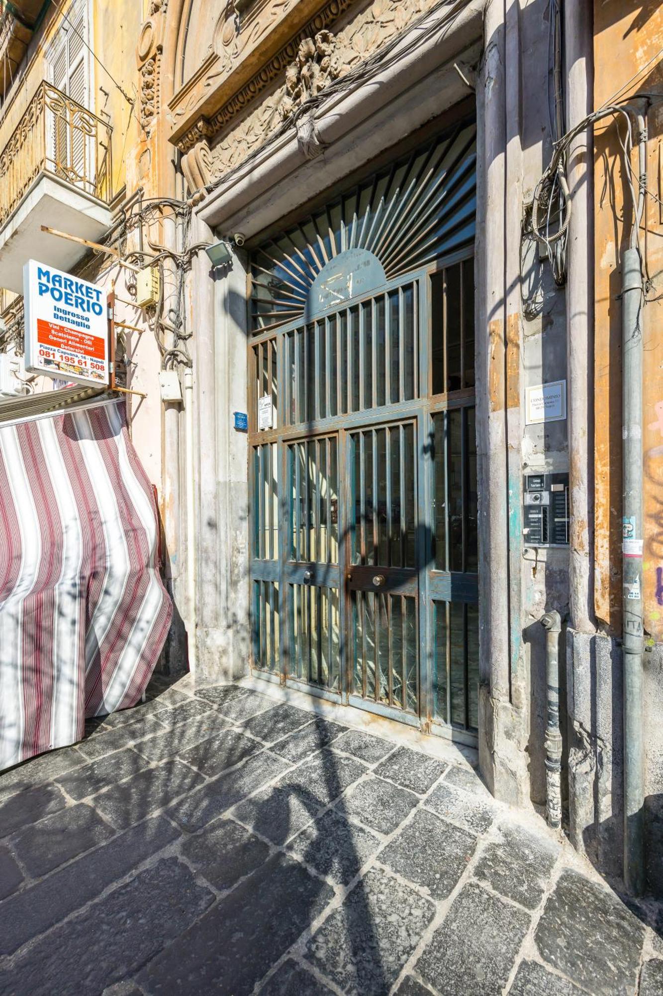 Capuana15 By Napoliapartments Exteriér fotografie